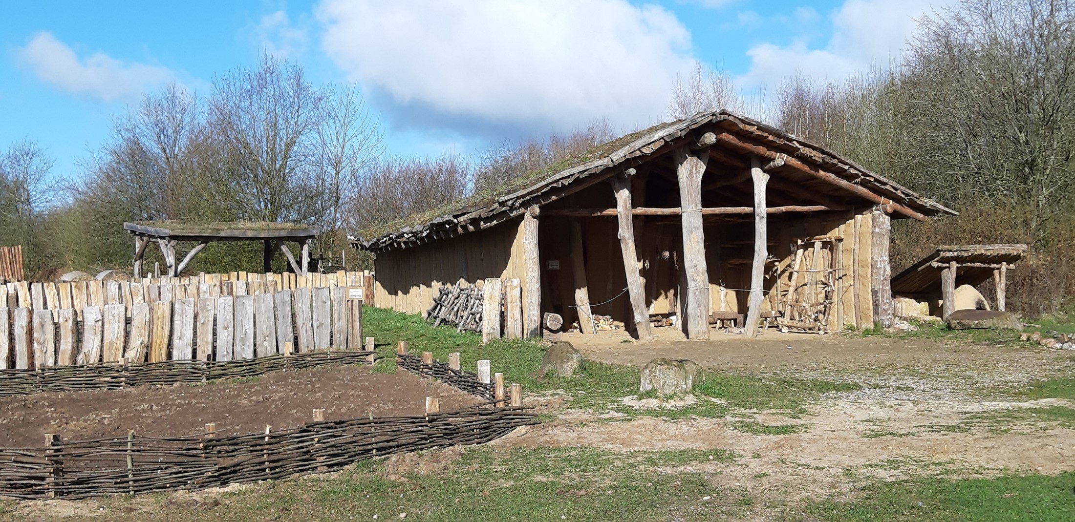 Guided Tour Of The Neolithic Farming Village Exarc